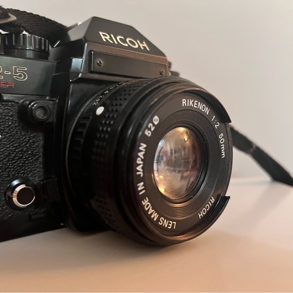Vintage Film Camera - Ricoh KR-5 Super SLR with Rikenon 50mm f/2 Prime Lens - Picture 10 of 10